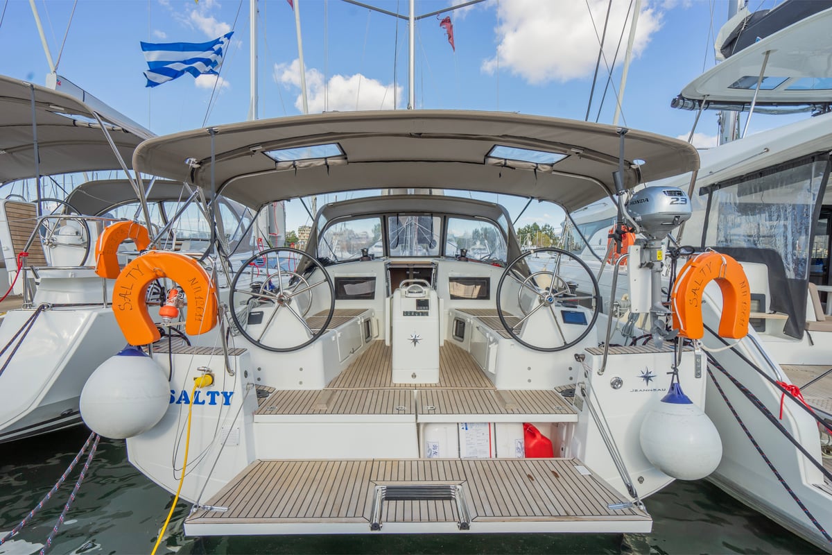 Sun Odyssey 410, SALTY