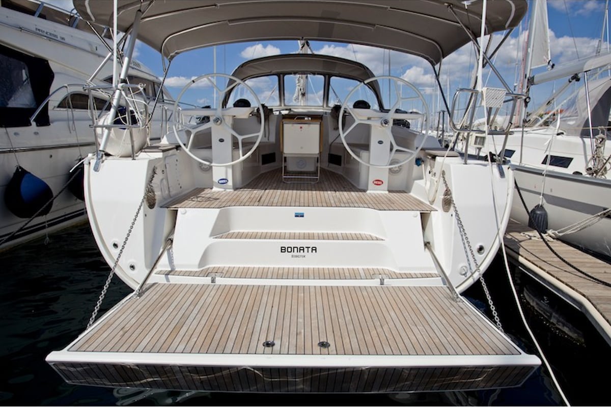Bavaria 45, Bonata