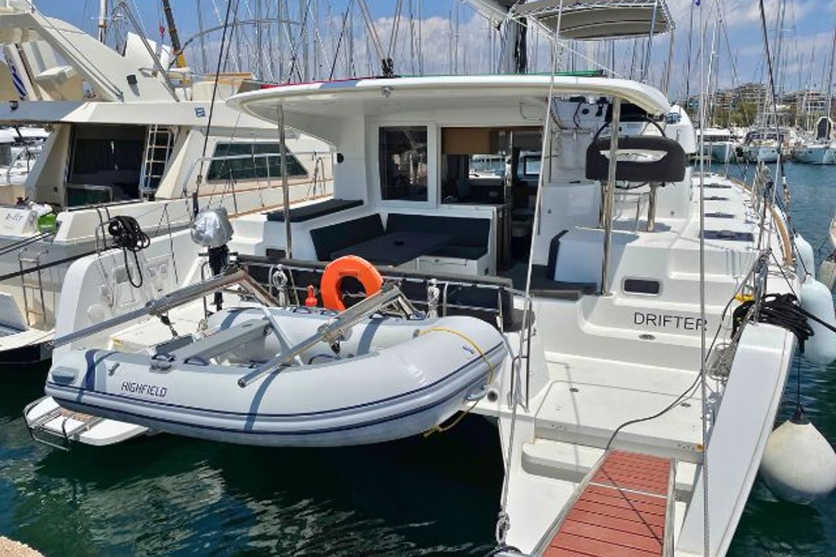 Lagoon 40, Drifter