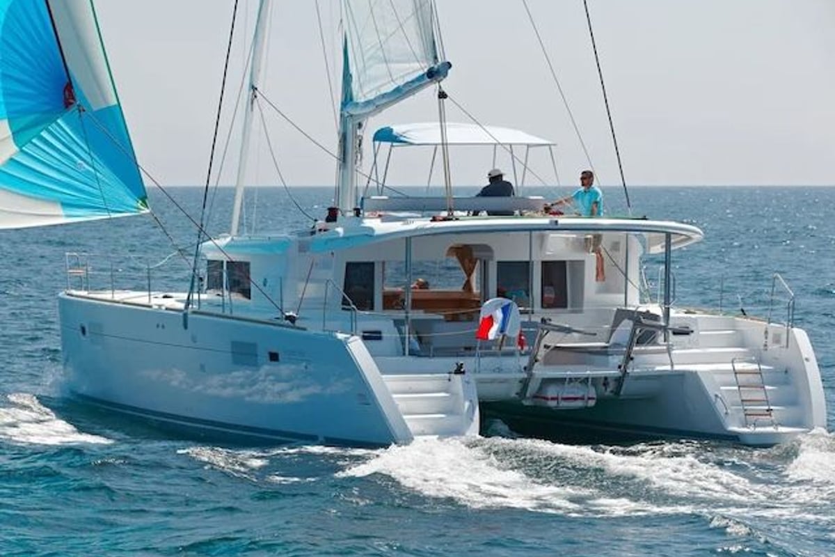 Lagoon 450 Fly, L450F-15A