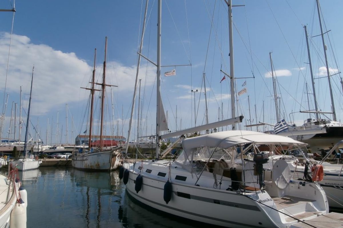 Bavaria Cruiser 40, Monika