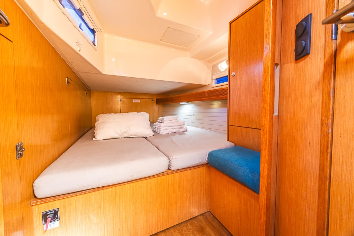 Bavaria 45 Cruiser, Acrux