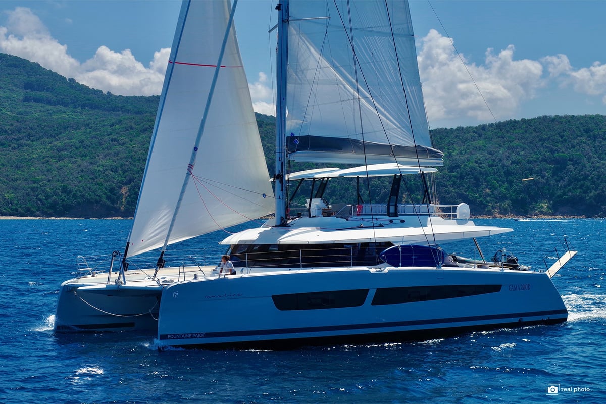 Samana 59, Maurice - Luxury Catamaran, A/C, Generator, Water maker