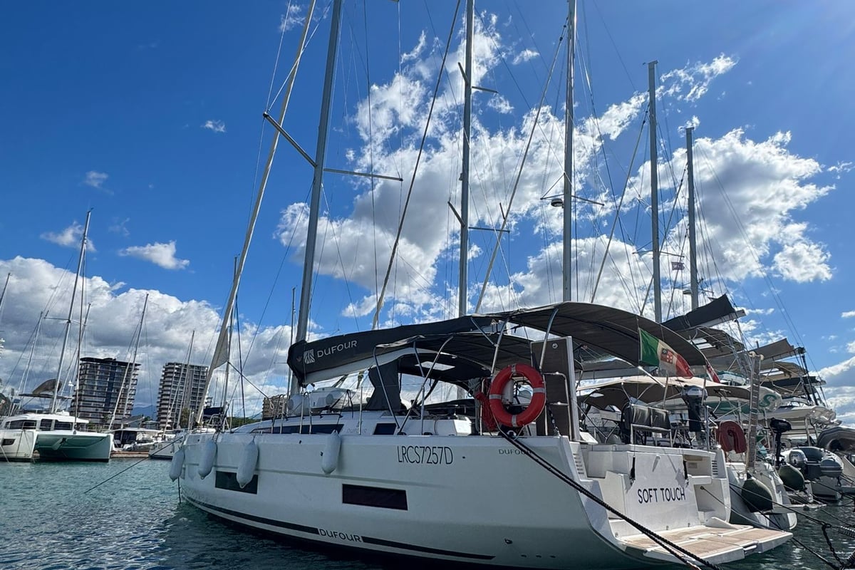 Dufour 470, Soft Touch