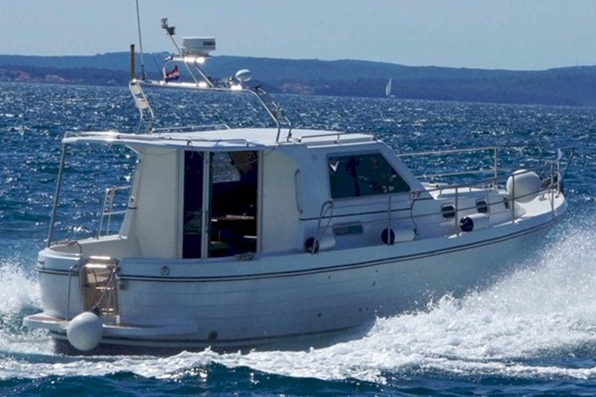 Adria 1002, Kornati