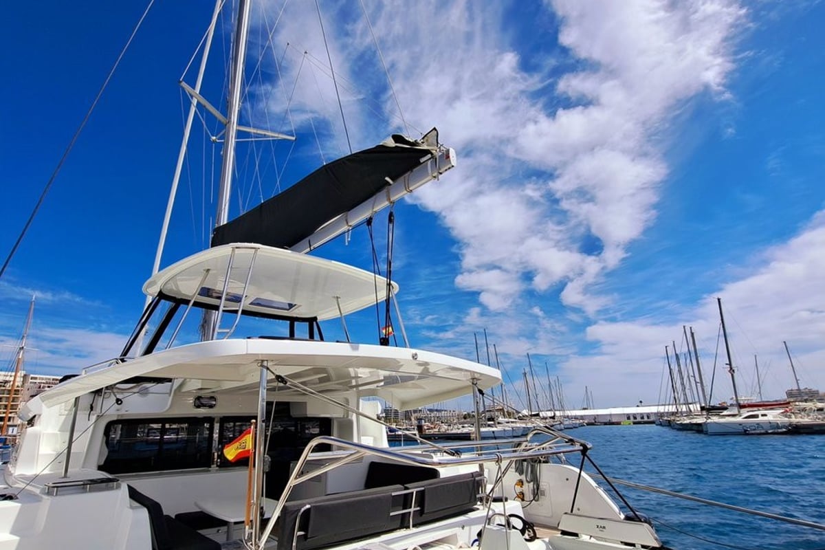 Lagoon 46, Silver Elli