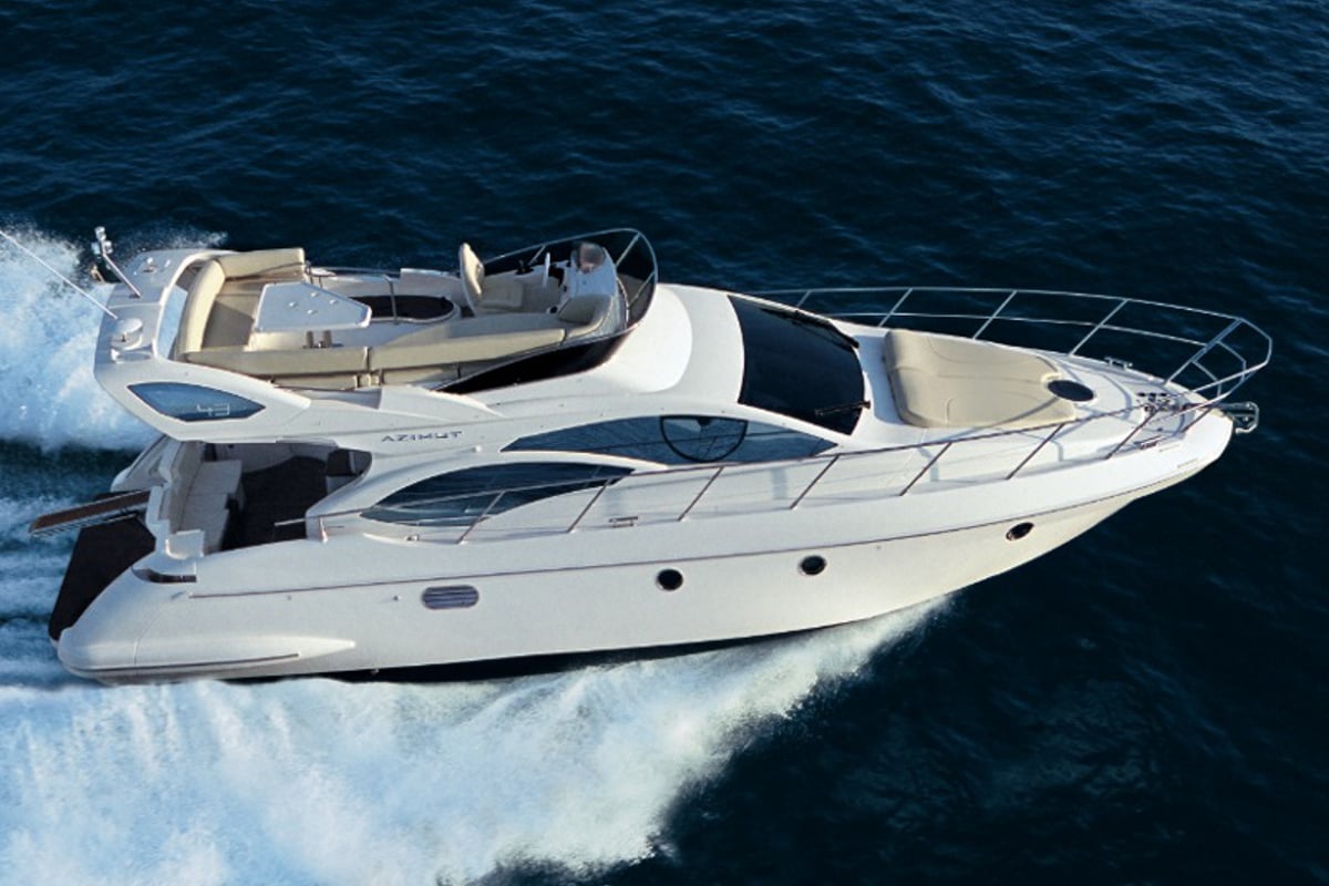 Azimut 46, ALMA LIBRE II A/C GEN