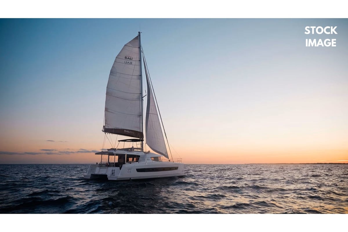 Bali 4.6, Zen - A/C, Generator, Water maker