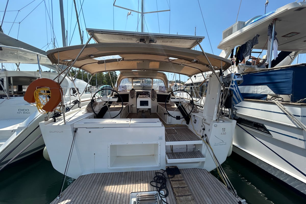 Dufour 430, Echo I