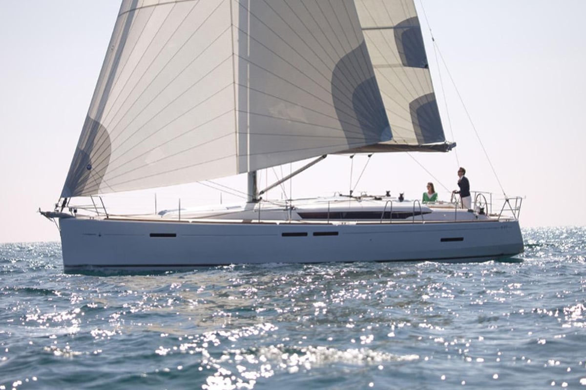 Sun Odyssey 449, Timaria III