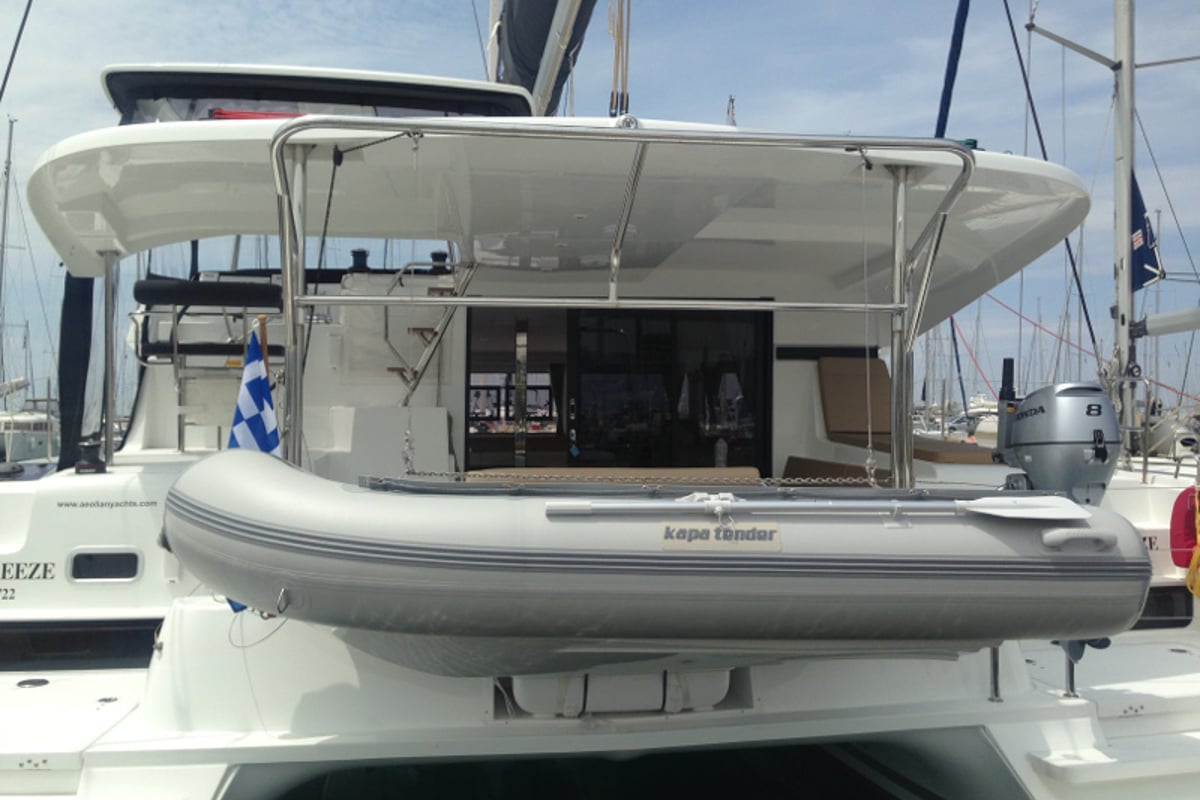 Lagoon 42, Aeolian Breeze