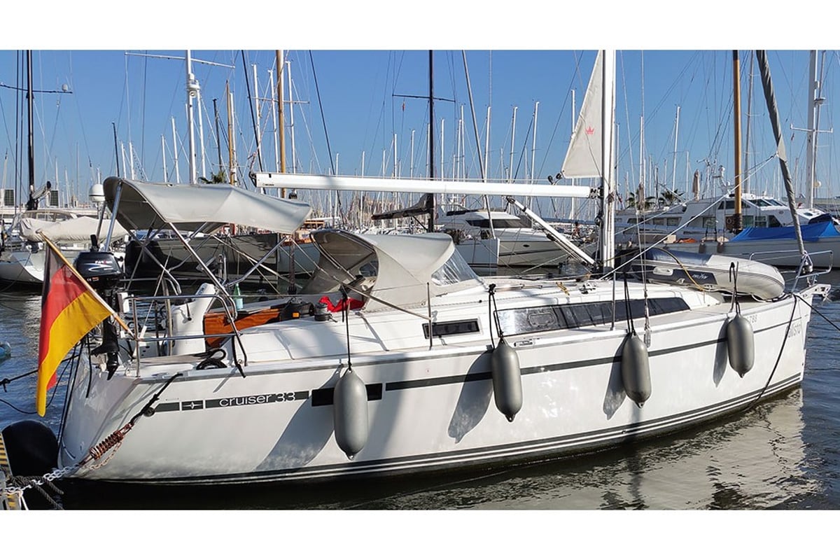 Bavaria Cruiser 33, Callisto 
