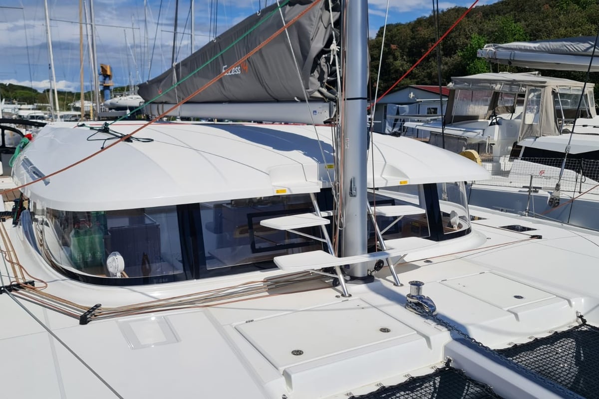 Excess 14, Lydia III