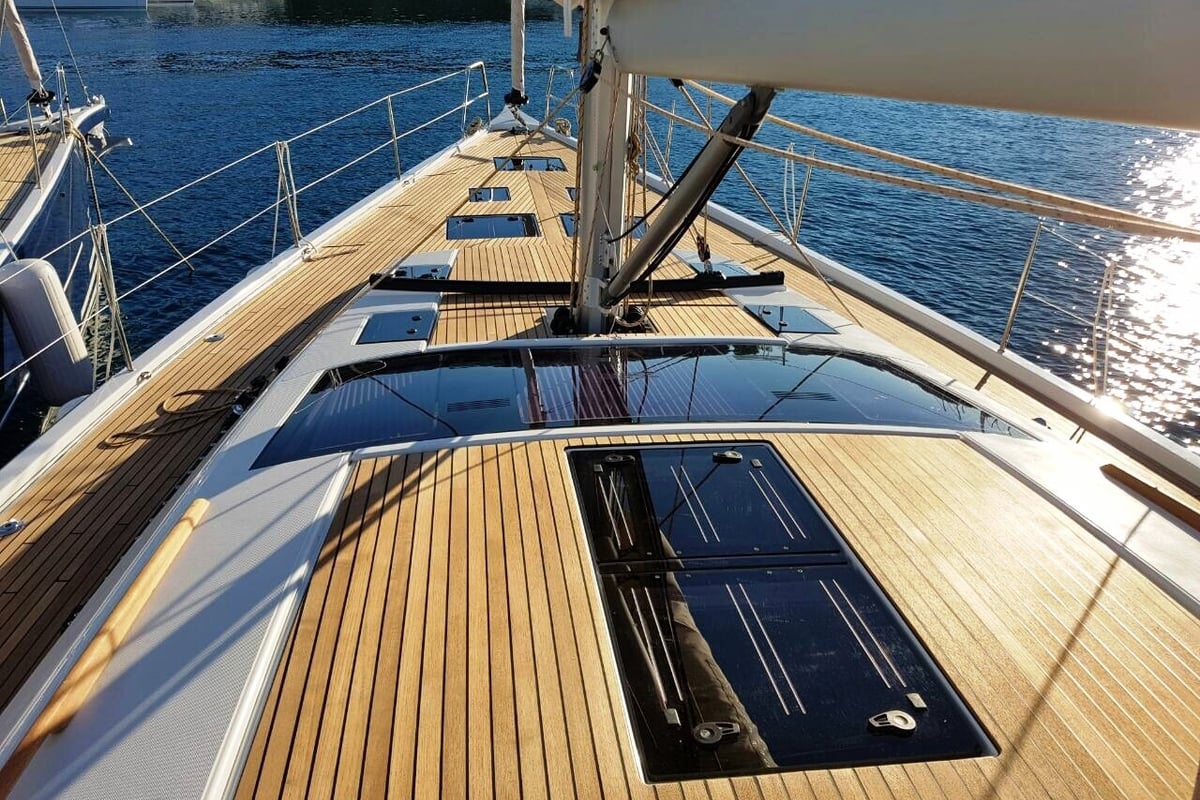 Dufour 560 Grand Large, PETROVICH