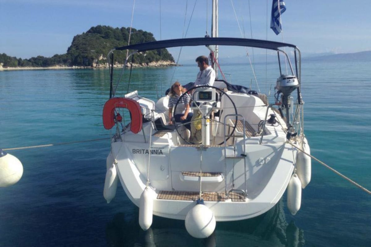 Sun Odyssey 33i, Britannia