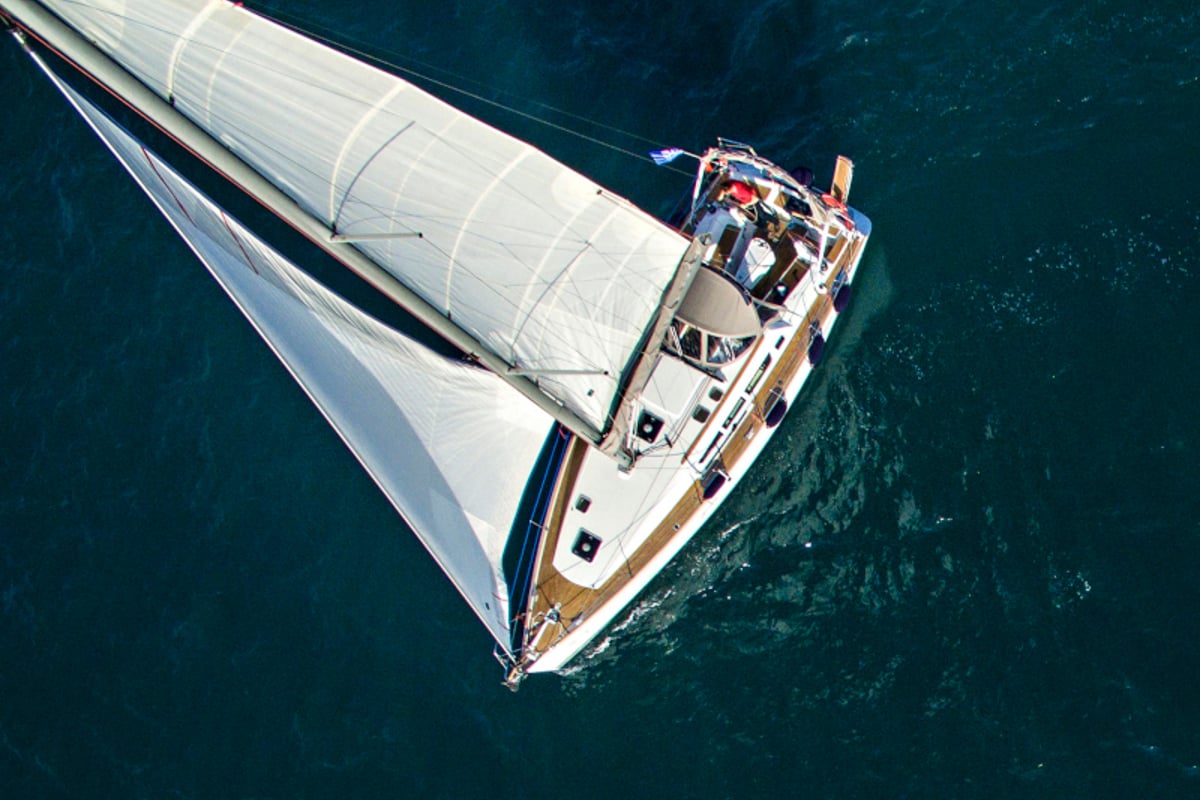Sun Odyssey 42 i, Triton (NEW sails 2021)