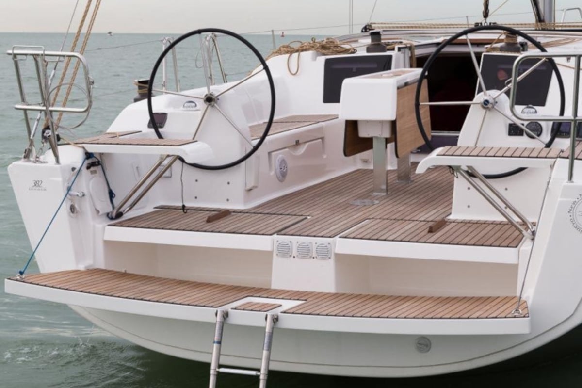 Dufour 382 Grand Large, Pleasant Company