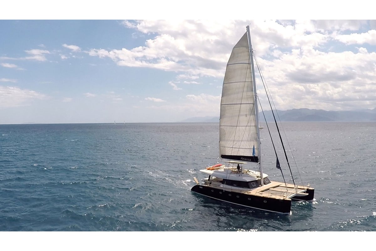 Sunreef 62, Anassa