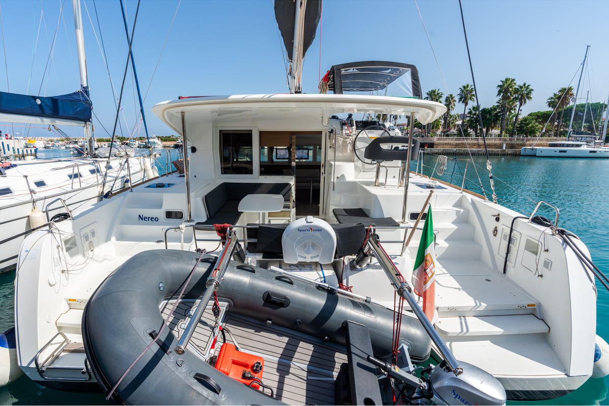 Lagoon 40, Nereo - Standard line