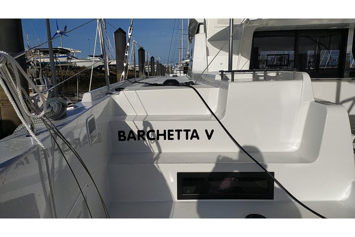 Lagoon 46, Barchetta V