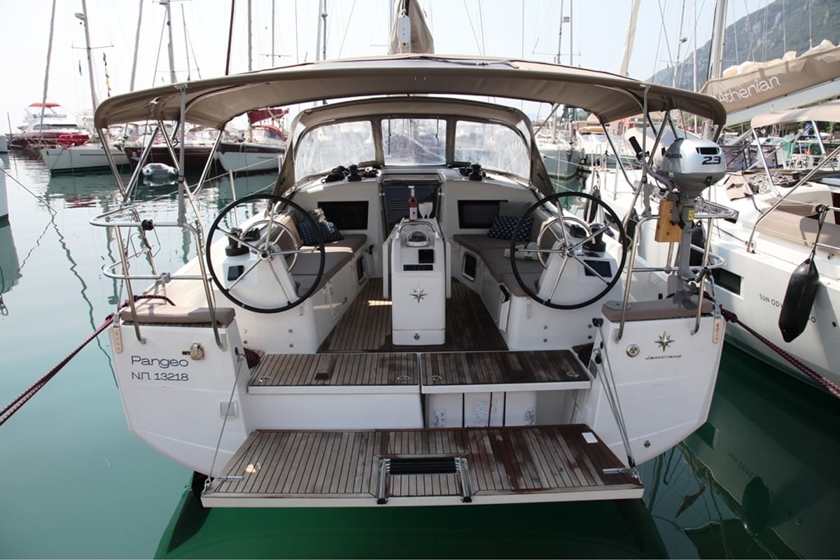 Sun Odyssey 410, PANGEO