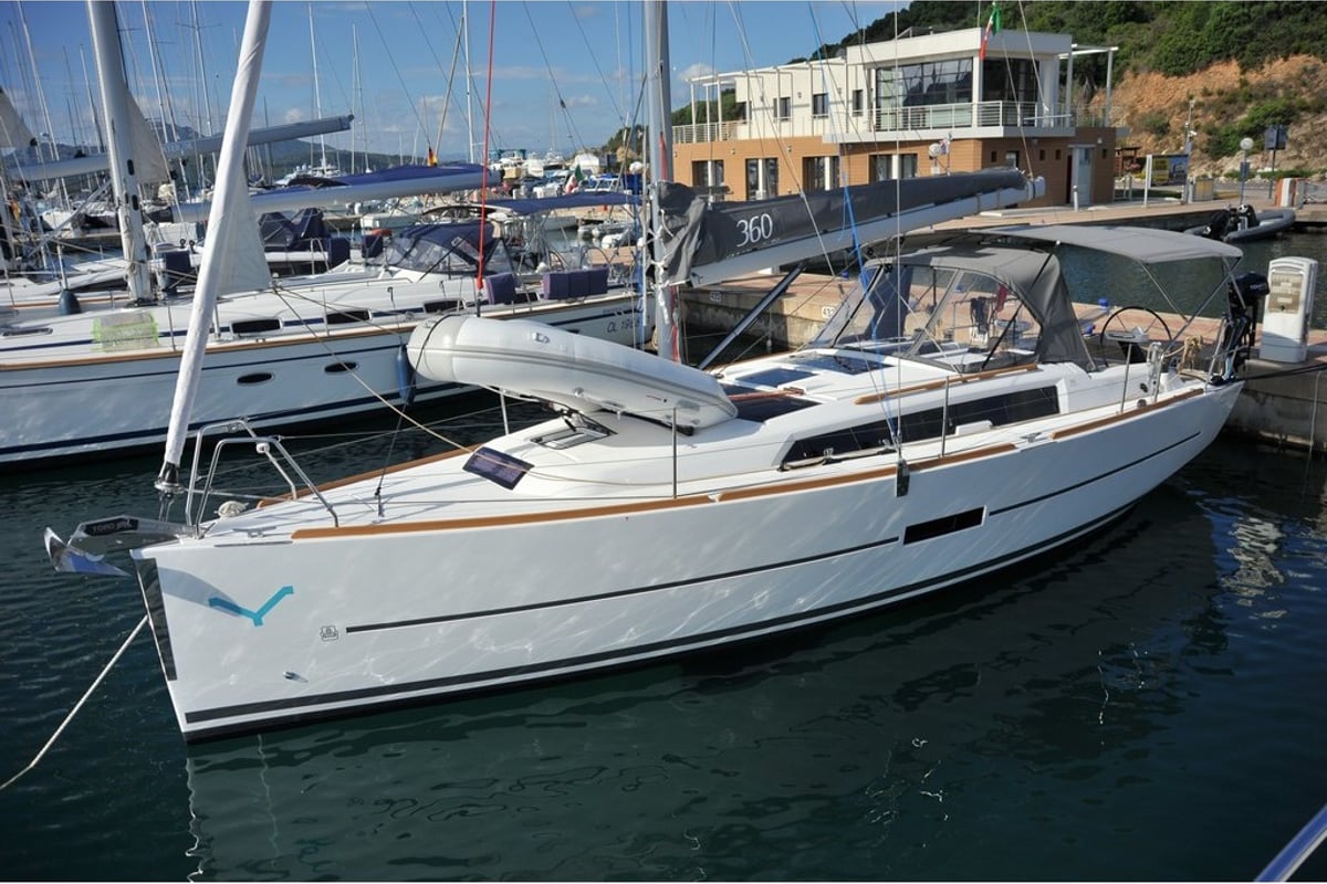 Dufour 360 Grand Large, Karibu