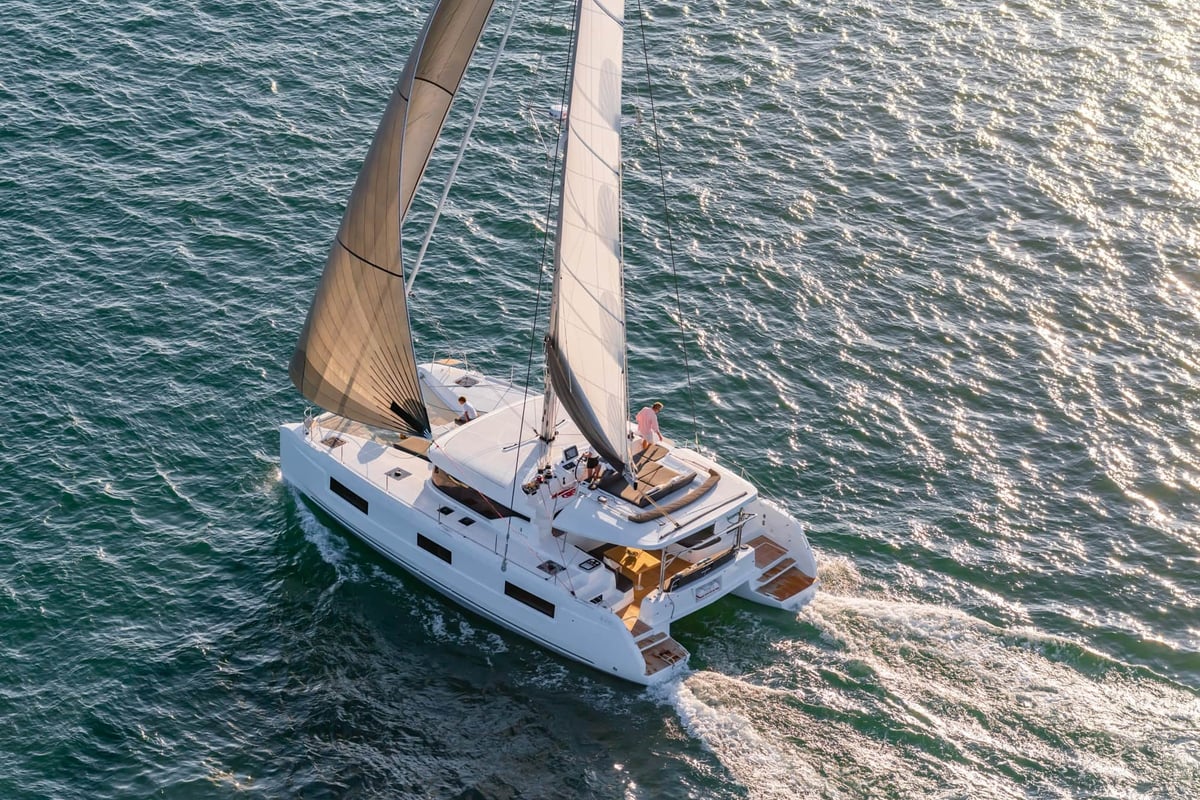 Lagoon 46, LEWIS