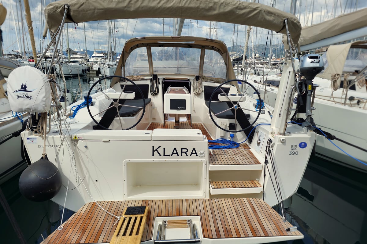 Dufour 390 Grand Large, Klara