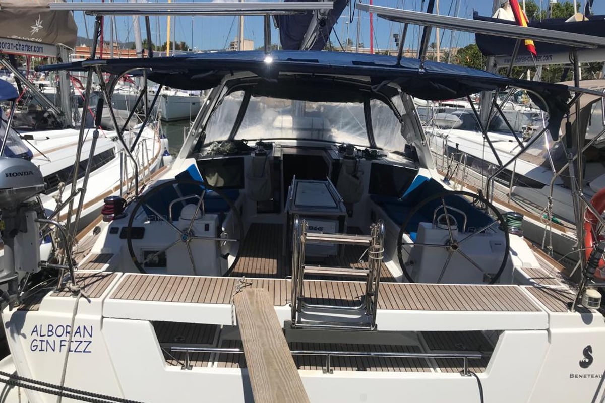 Oceanis 45, Alboran Gin Fizz (Majorca)