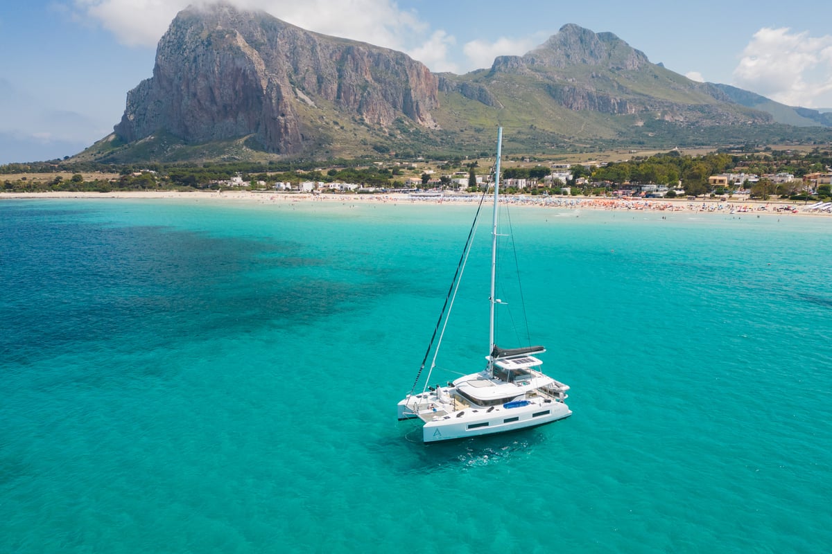 Lagoon 55, CARA