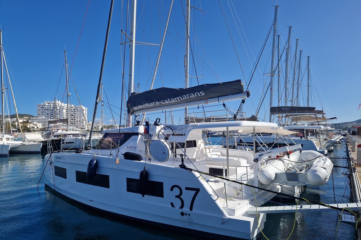 Aventura 37, WENNY