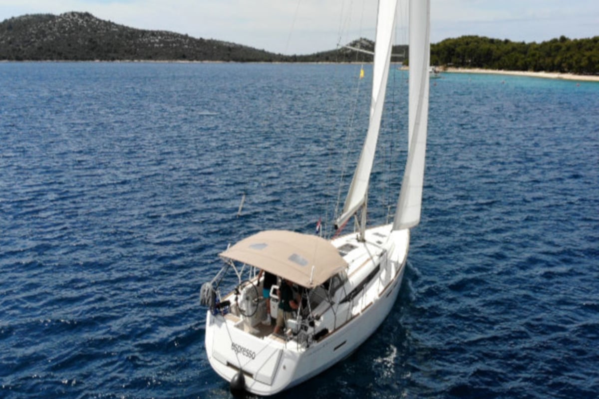 Sun Odyssey 419, Espresso