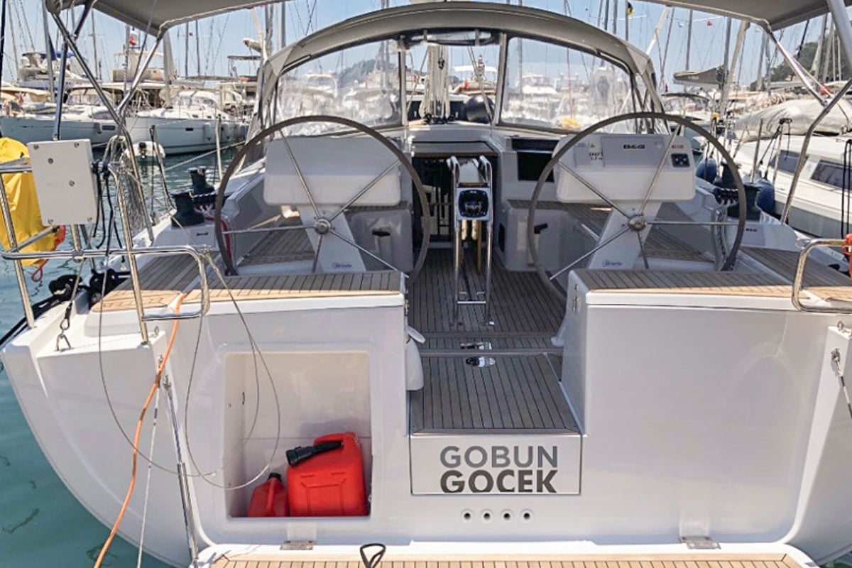 Hanse 458, GOBUN