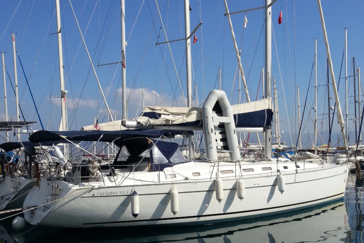 Cyclades 50.5, Orion IV