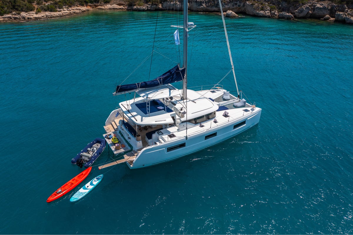 Lagoon 46, ZANGA