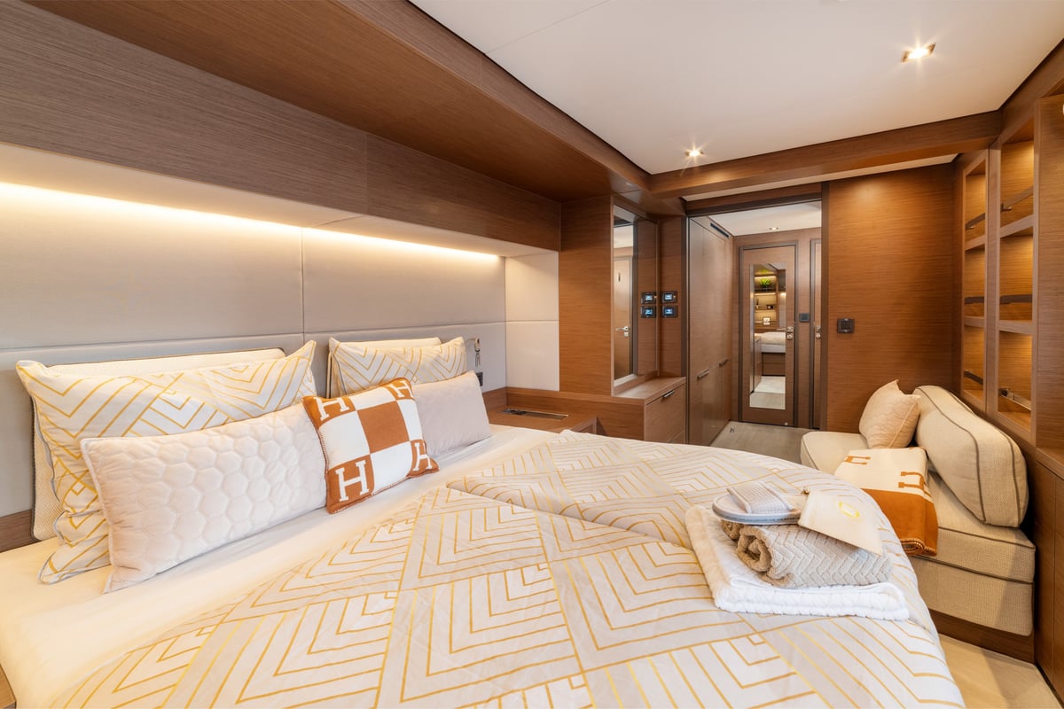 Lagoon 55, PRINCESS S