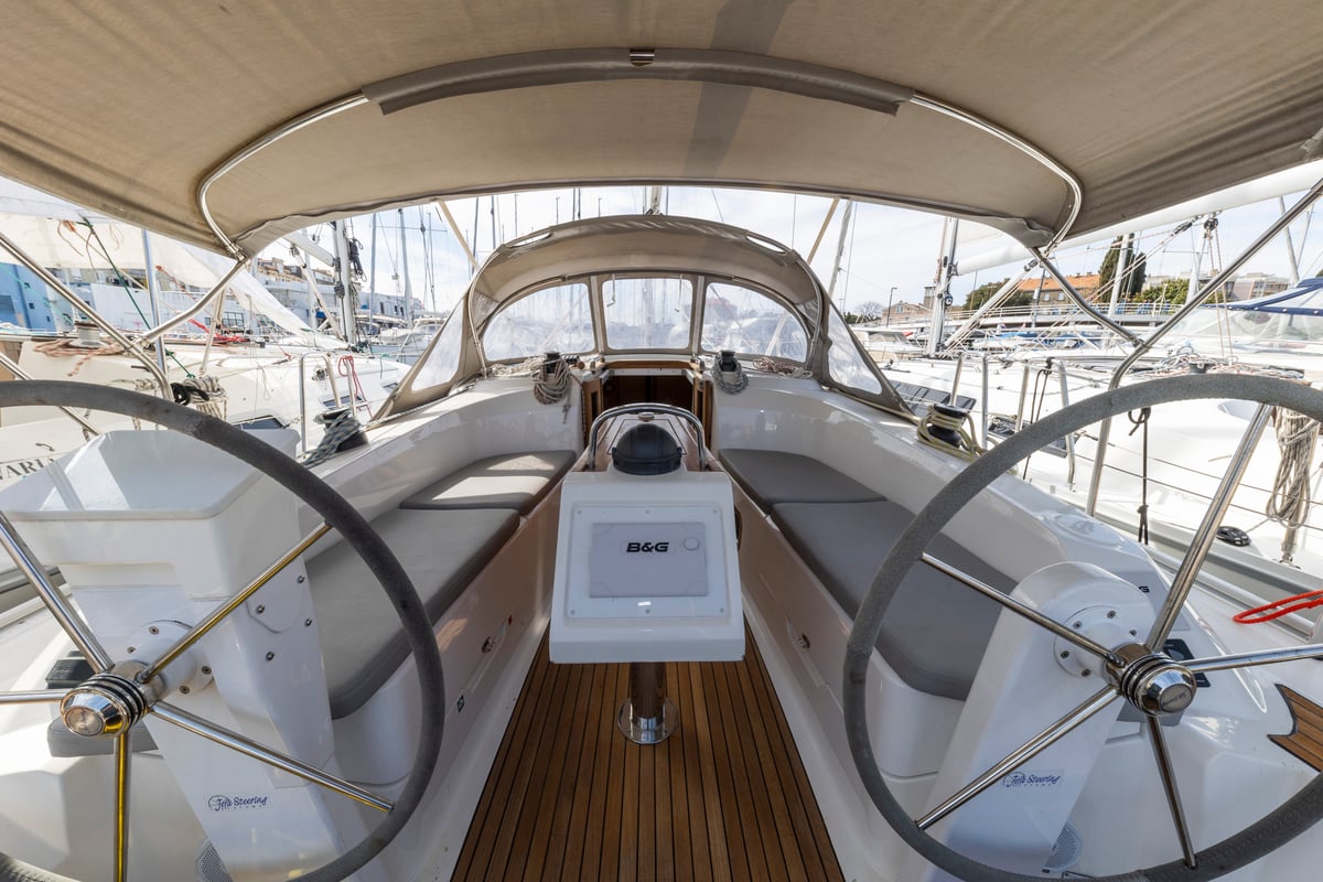 Bavaria Cruiser 34 Style, Lena