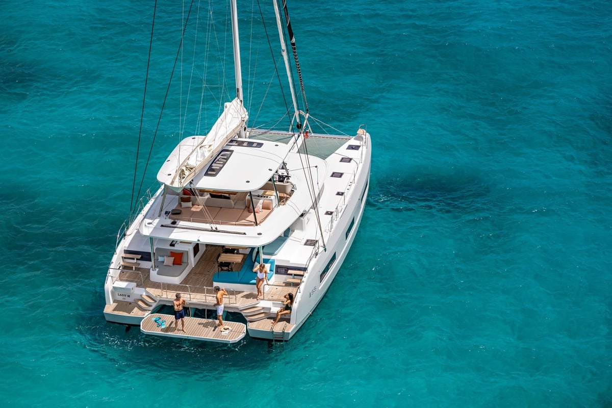 Lagoon 55, SEAS THE DAY