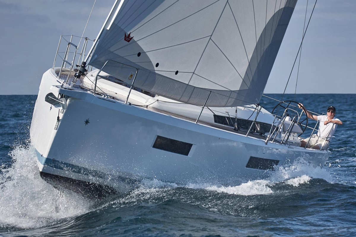 Sun Odyssey 440, Capella