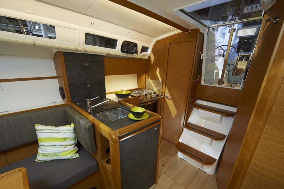 Sun Odyssey 349, Sunsail 34- 2/1 Classic
