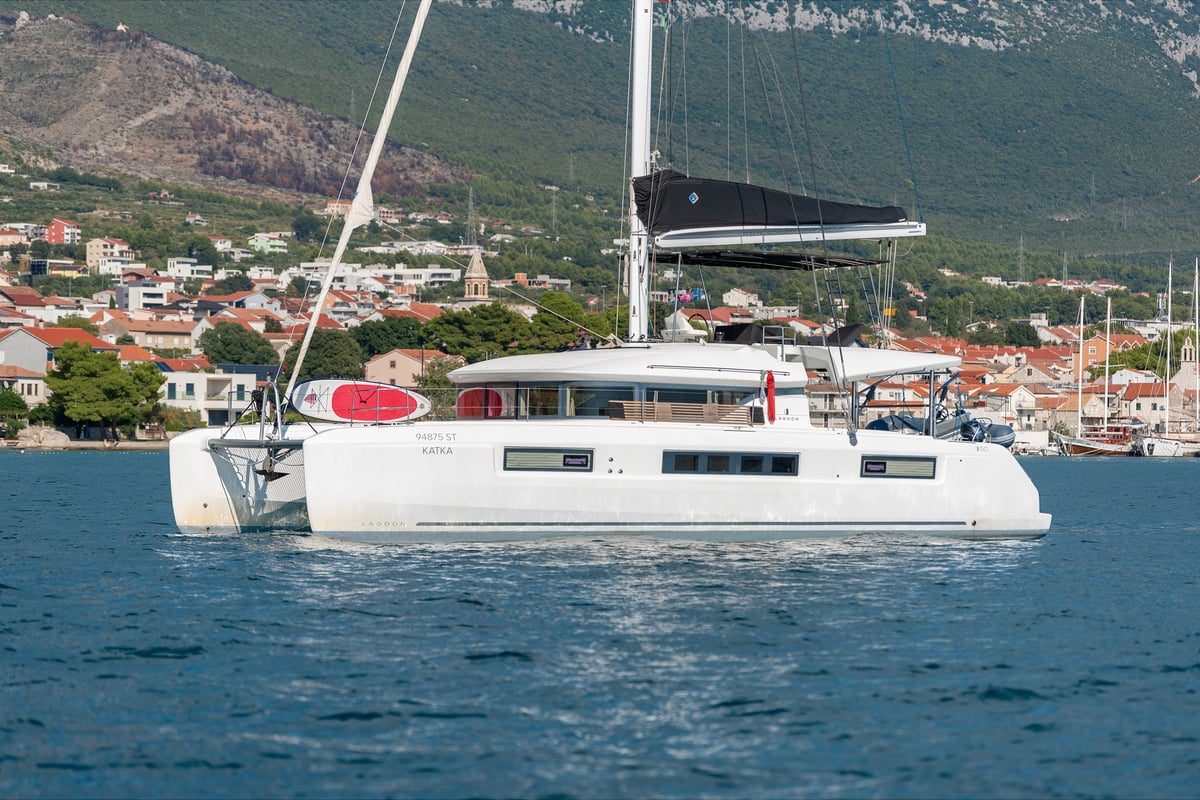 Lagoon 50, KATKA 