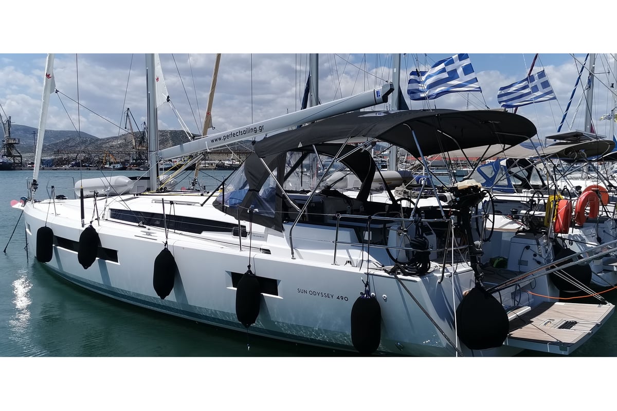 Sun Odyssey 490, Marina 2