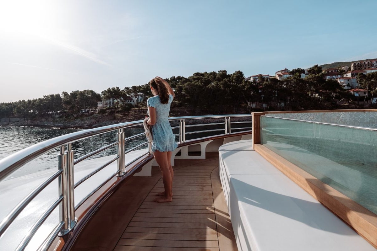 Motoryacht, Freedom