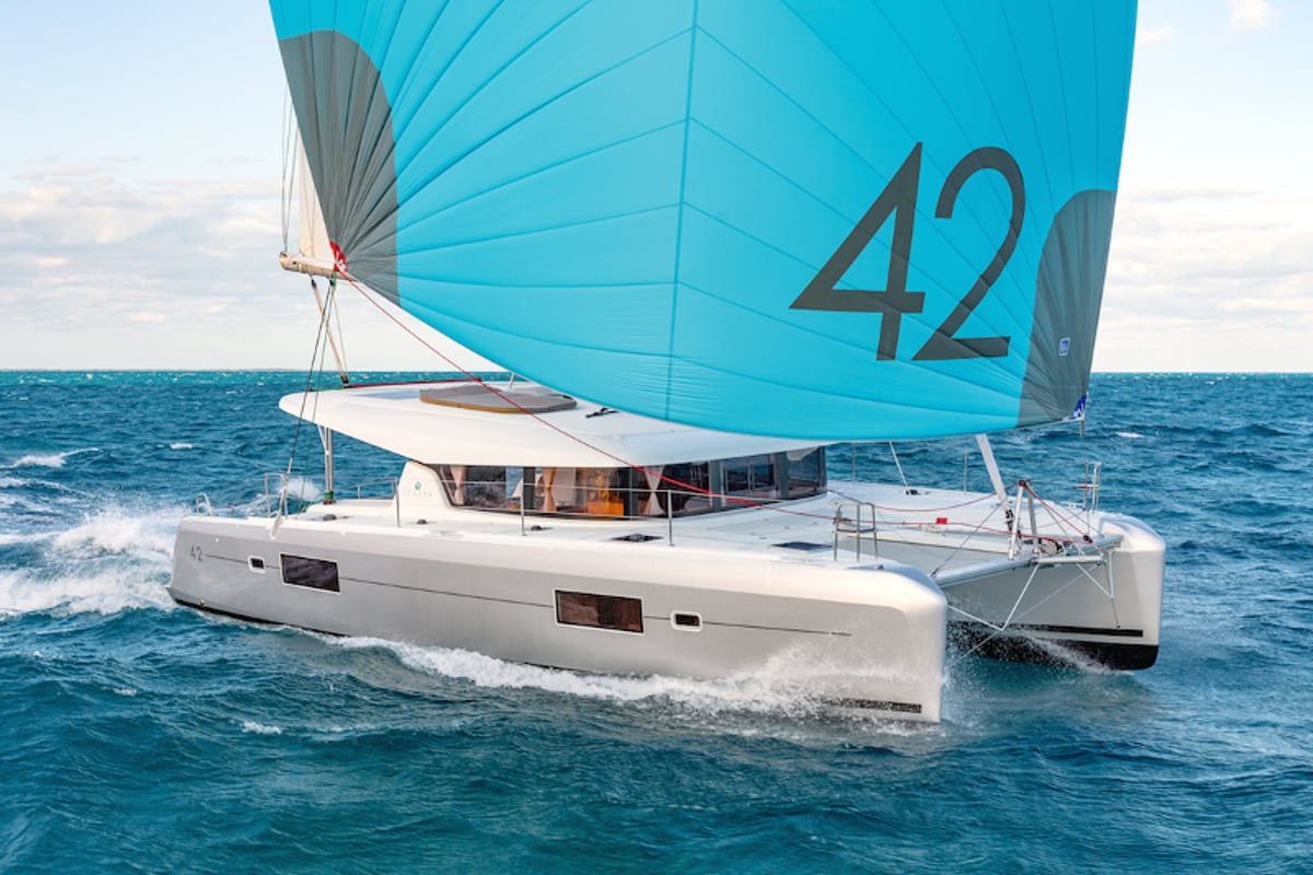 Lagoon 42, Athens: Forward Cabin # 2 (Cabin Charter 2 pax) FULLY CREWED, ALL INCLUSIVE