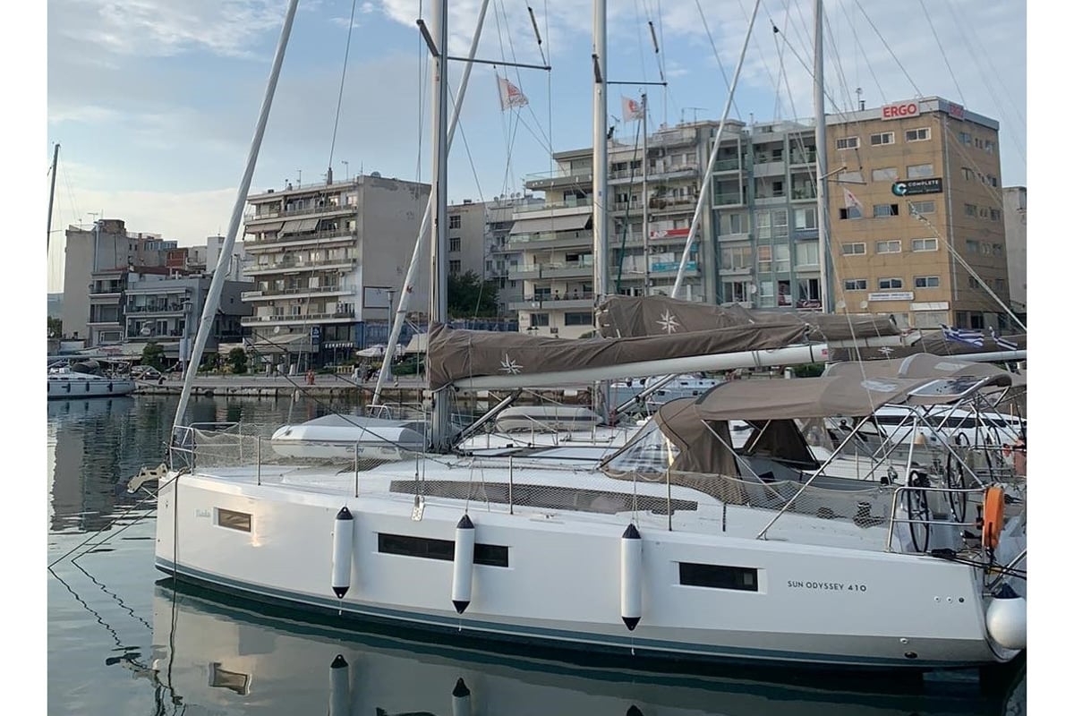 Sun Odyssey 410, Iliada