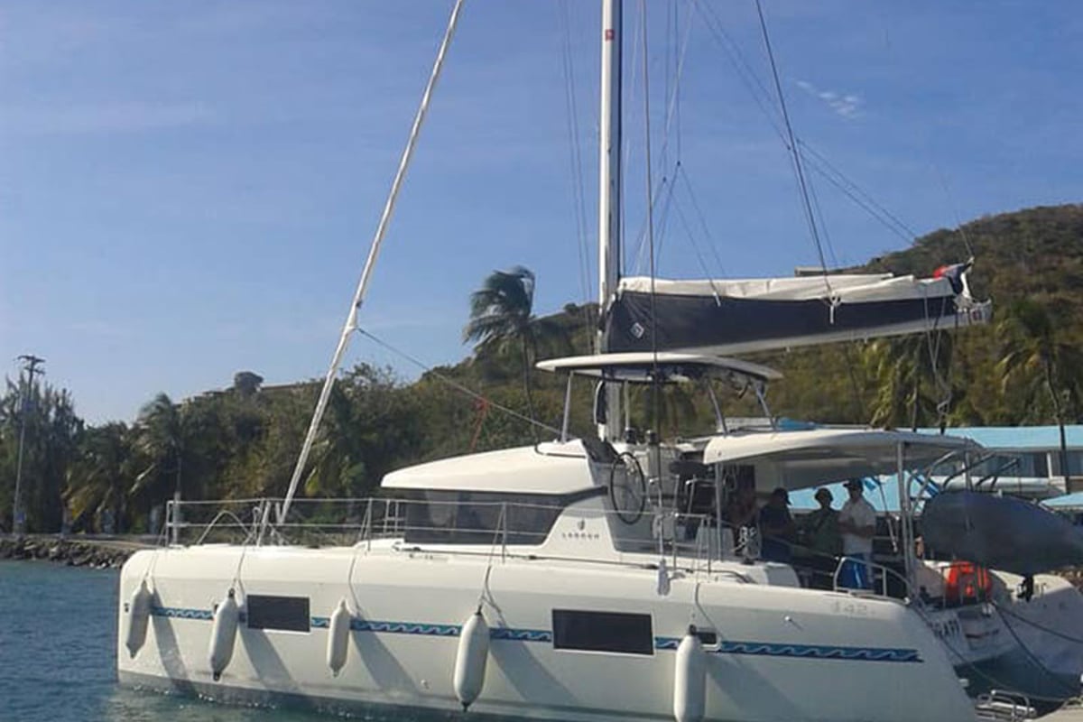 Lagoon 42, Tidre