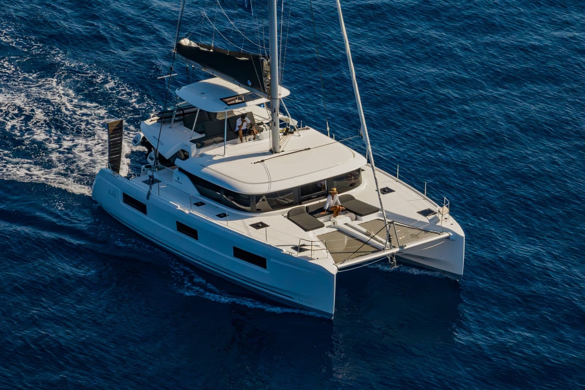 Lagoon 46, LINO