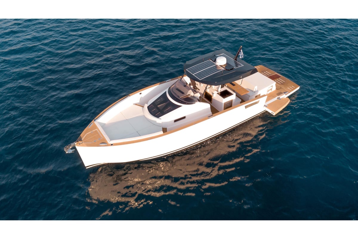 Tesoro T40, Yacht 2615561226805042