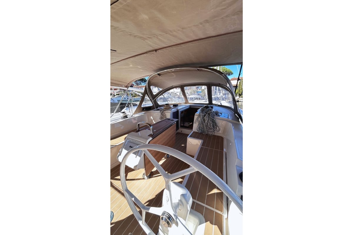Bavaria C42, Ti Dodo IV