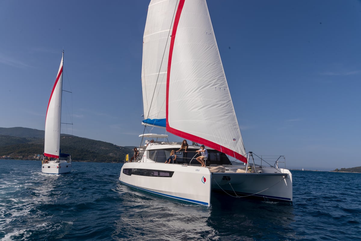 Leopard 45, Sunsail 454L Classic